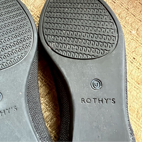 Rothy’s licorice with metallic point, 8.5 - Picture 3 of 14